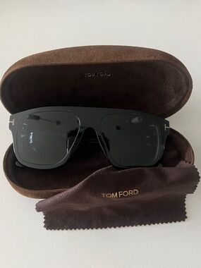 Tom Ford Thor Men’s Black Sunglasses with Dark Lenses